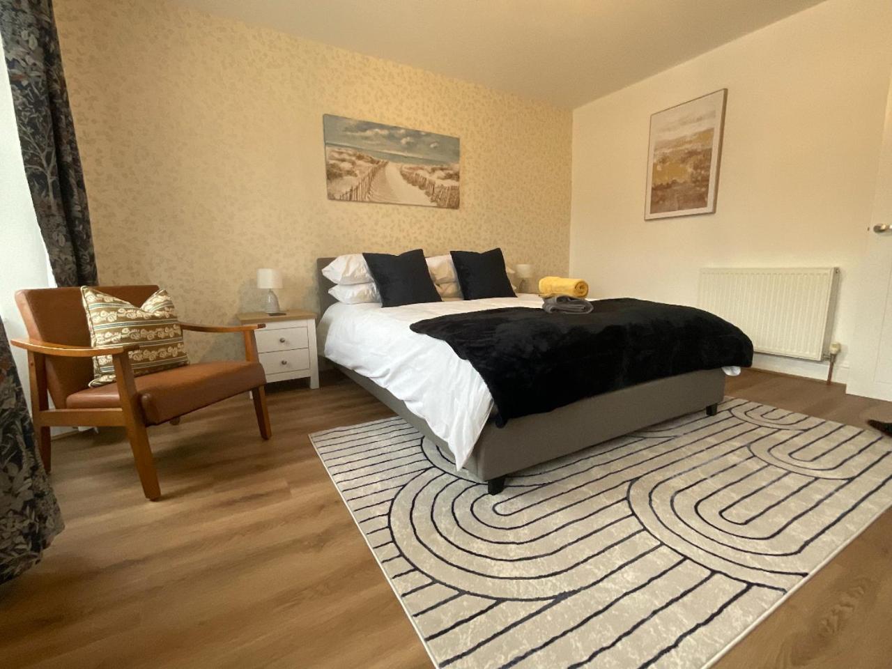 Gregory Flats No. 1, By Homeinspire Looe Buitenkant foto