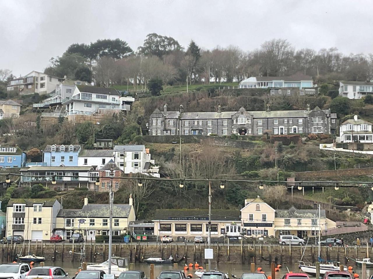 Gregory Flats No. 1, By Homeinspire Looe Buitenkant foto